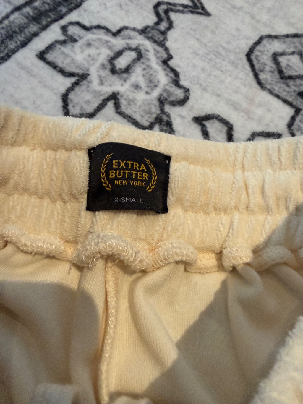 Soft Cozy Women's Extra Butter Ny Lounge Pants - Pale Yellow Nwot — image 4 of 4
